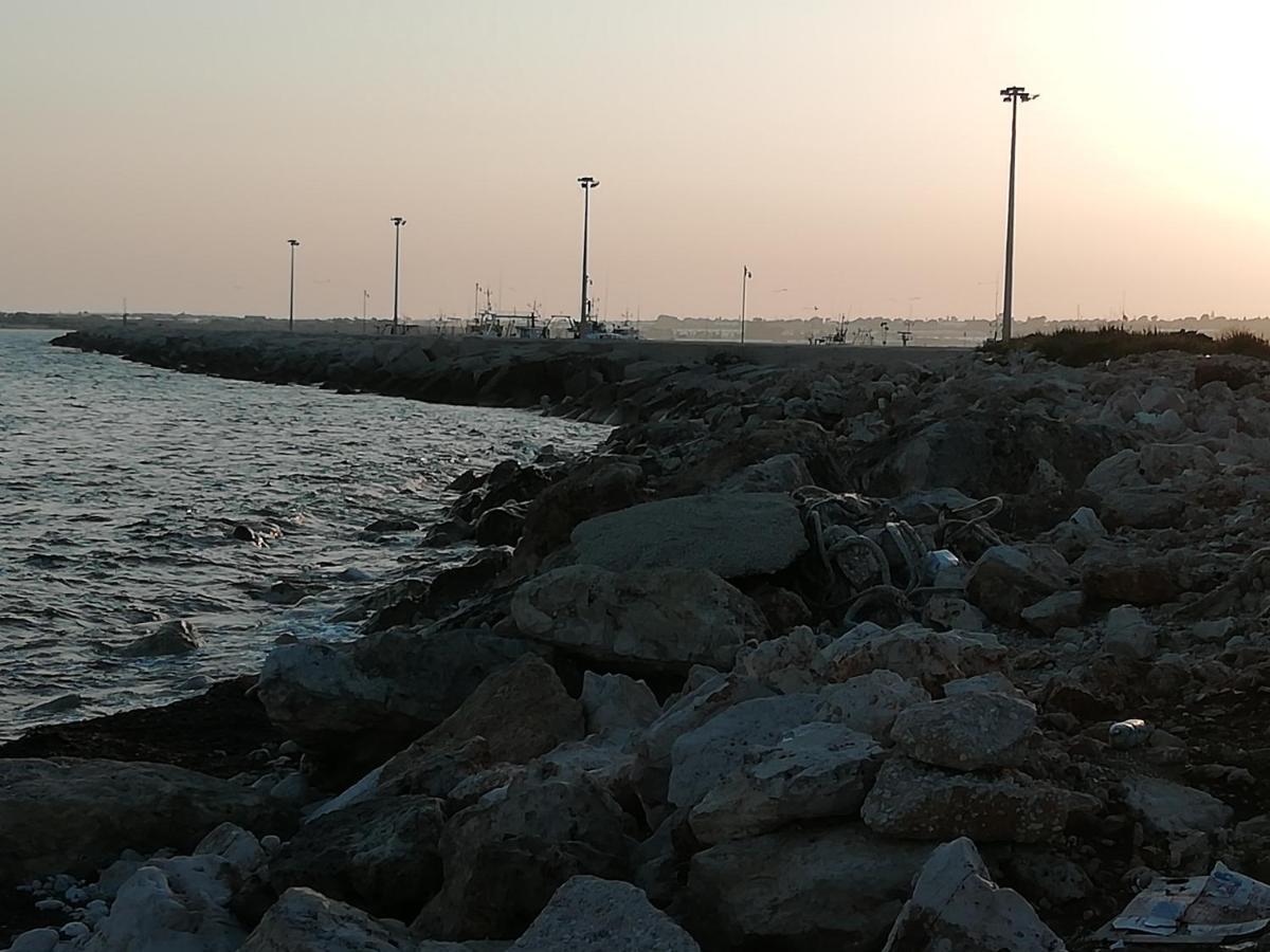 La Trinacria Di Capo Passero Portopalo Di Capo Passero Exterior photo